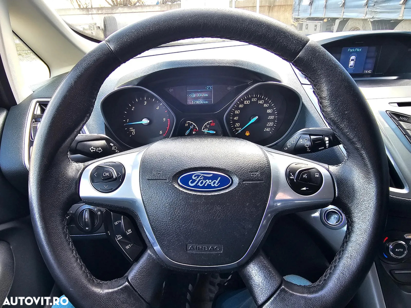 Ford Grand C-Max 1.6 TDCi Titanium - 25