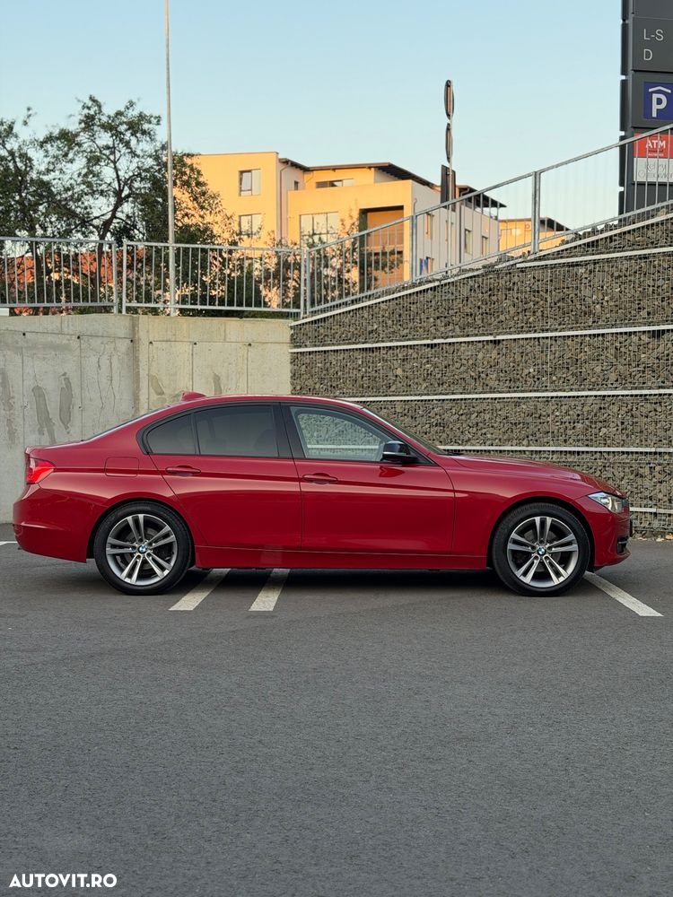 BMW Seria 3 320d Aut. Sport Line - 8