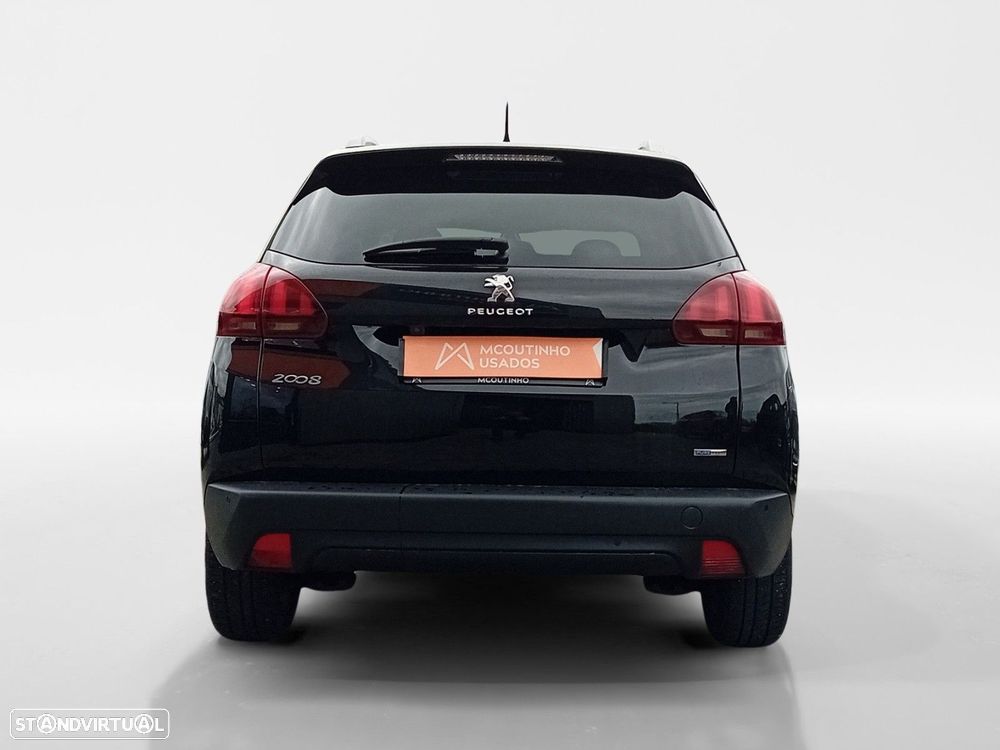 Peugeot 2008 1.2 PureTech Style - 4
