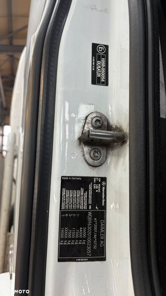 Mercedes-Benz 2543 - 5