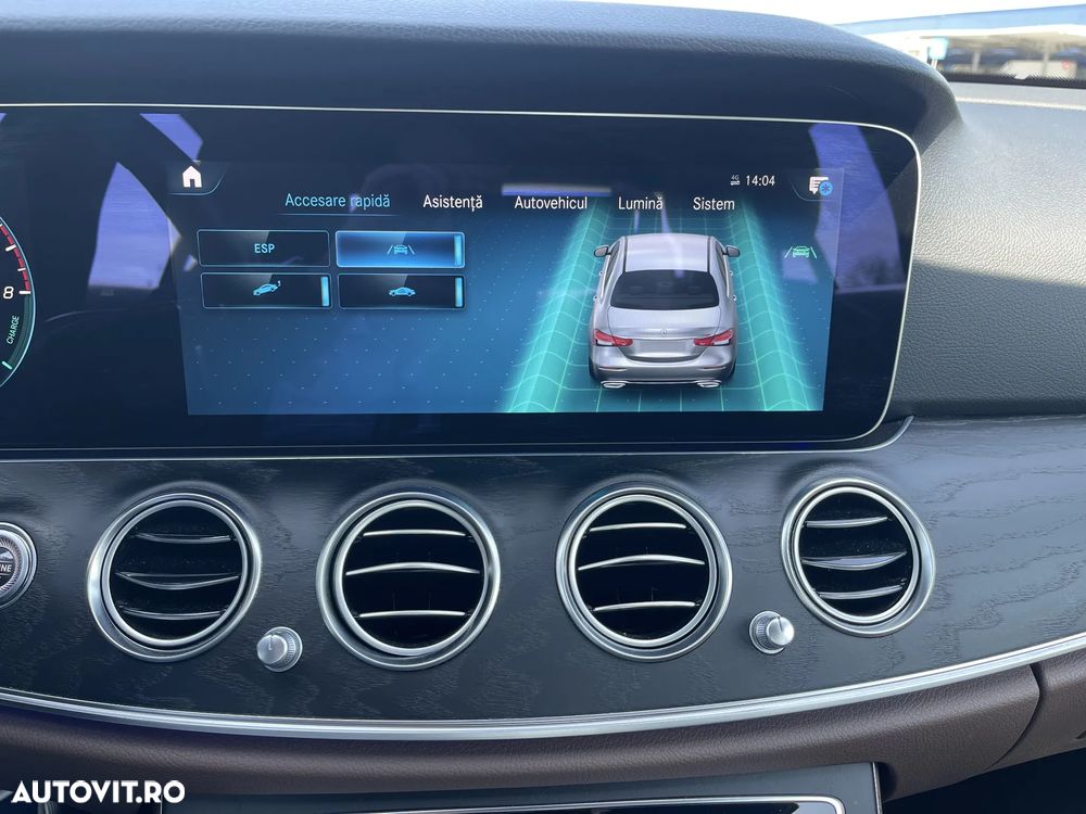 Mercedes-Benz E - 14