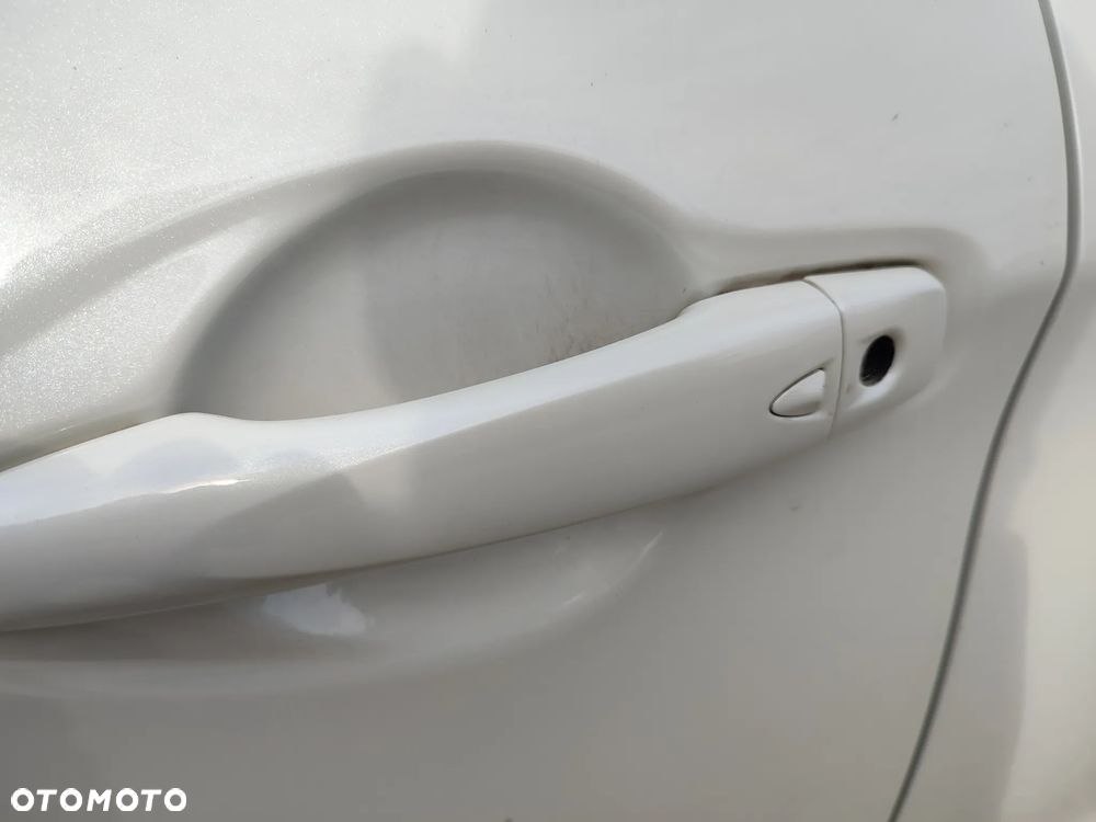 Nissan Qashqai 1.6 DIG-T 360 - 19