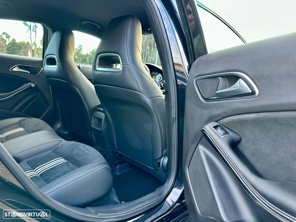 Mercedes-Benz A 180 CDI 7G-DCT AMG Line - 27