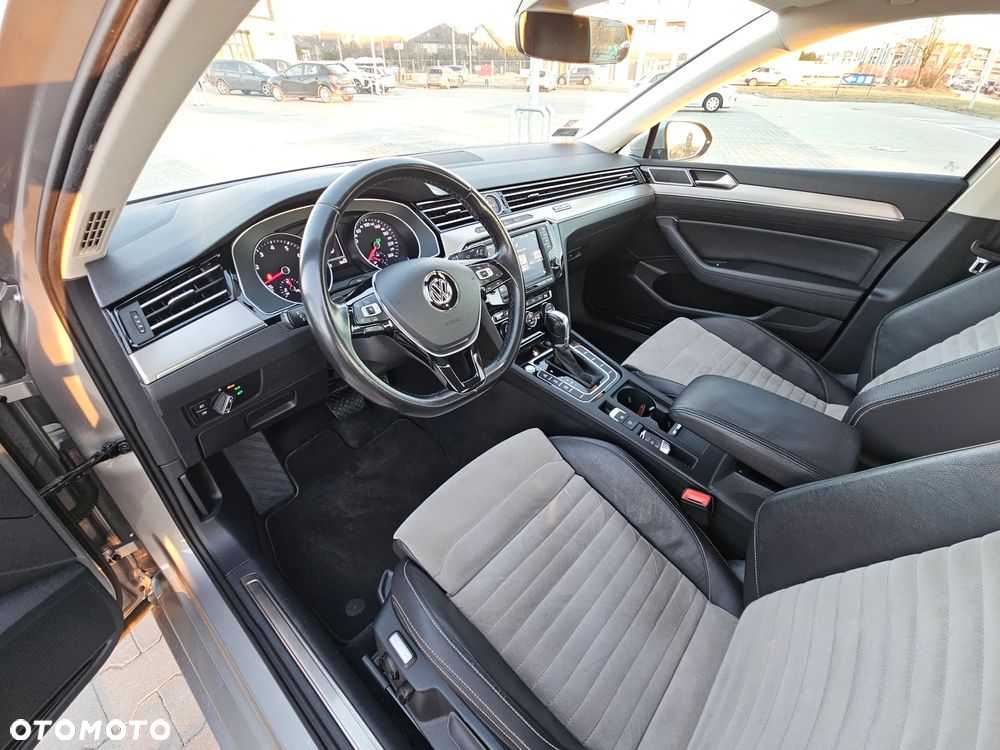 Volkswagen Passat 1.8 TSI BMT Highline DSG - 10