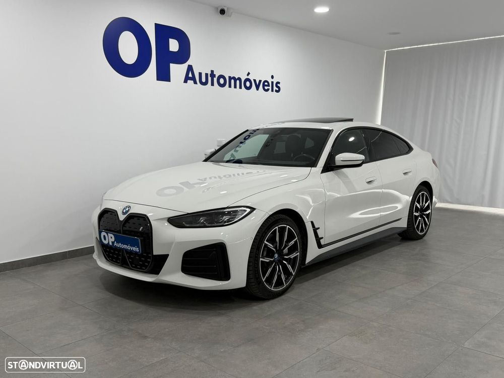 BMW i4 eDrive40 Pack Desportivo M - 1