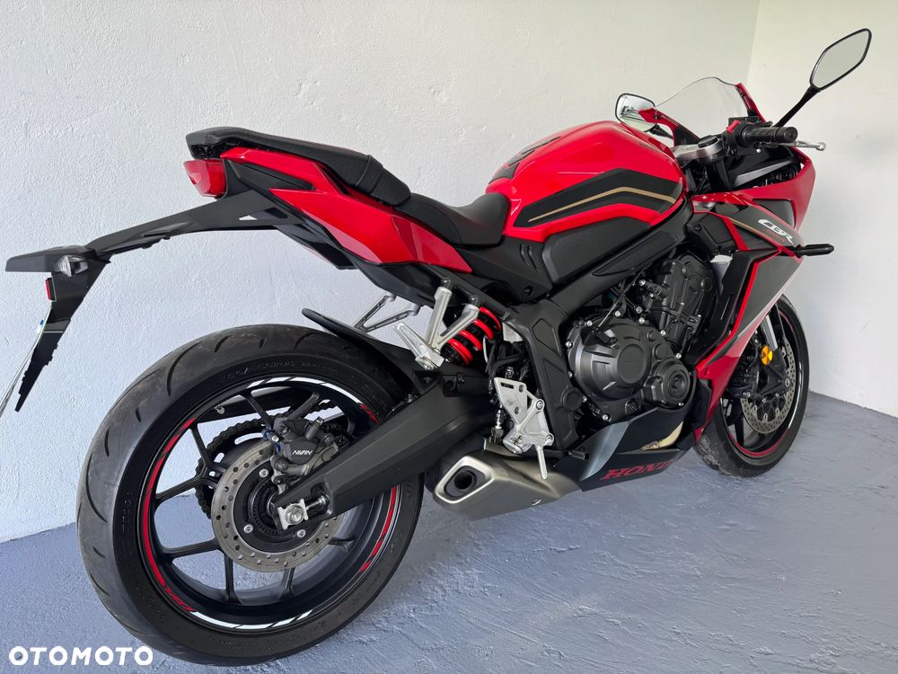 Honda CBR - 4