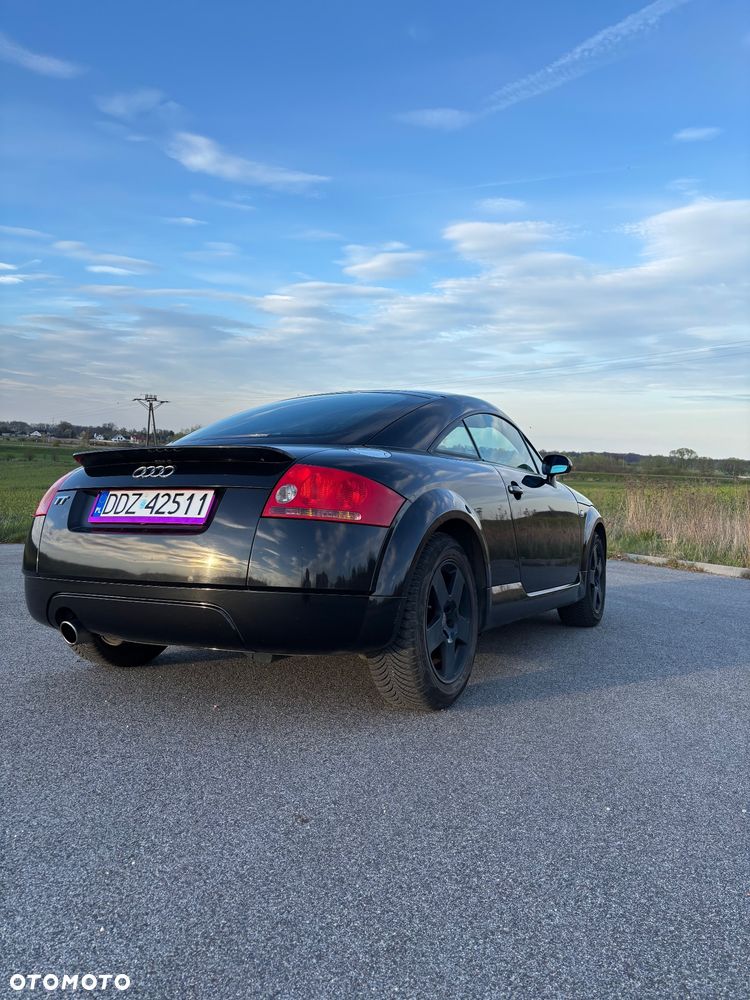 Audi TT Coupé 1.8T Quattro - 5