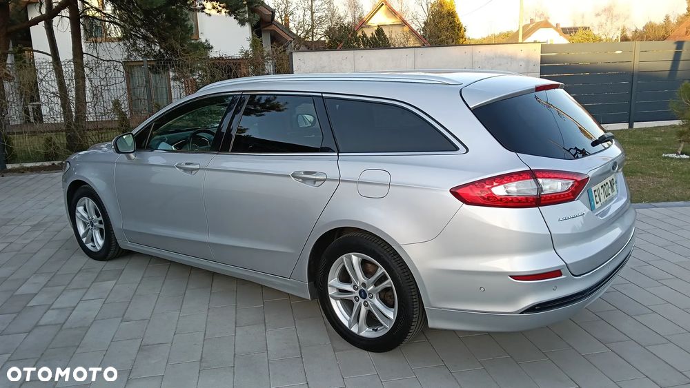 Ford Mondeo 2.0 TDCi STart-Stopp PowerShift-Aut Titanium - 3