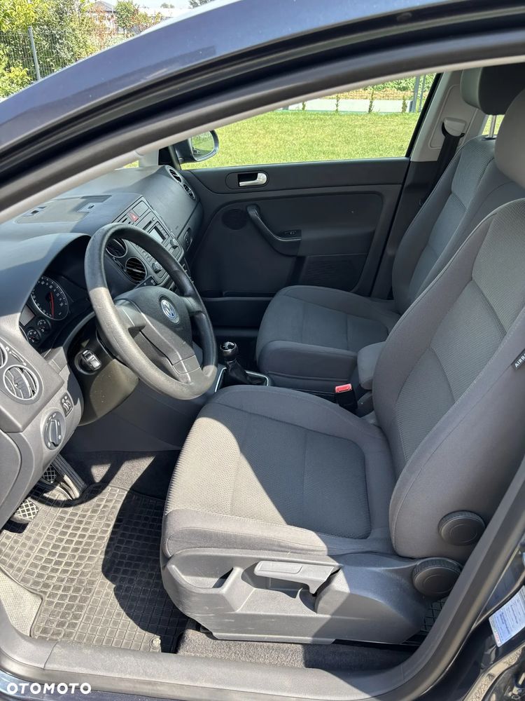 Volkswagen Golf 1.6 Comfortline - 9