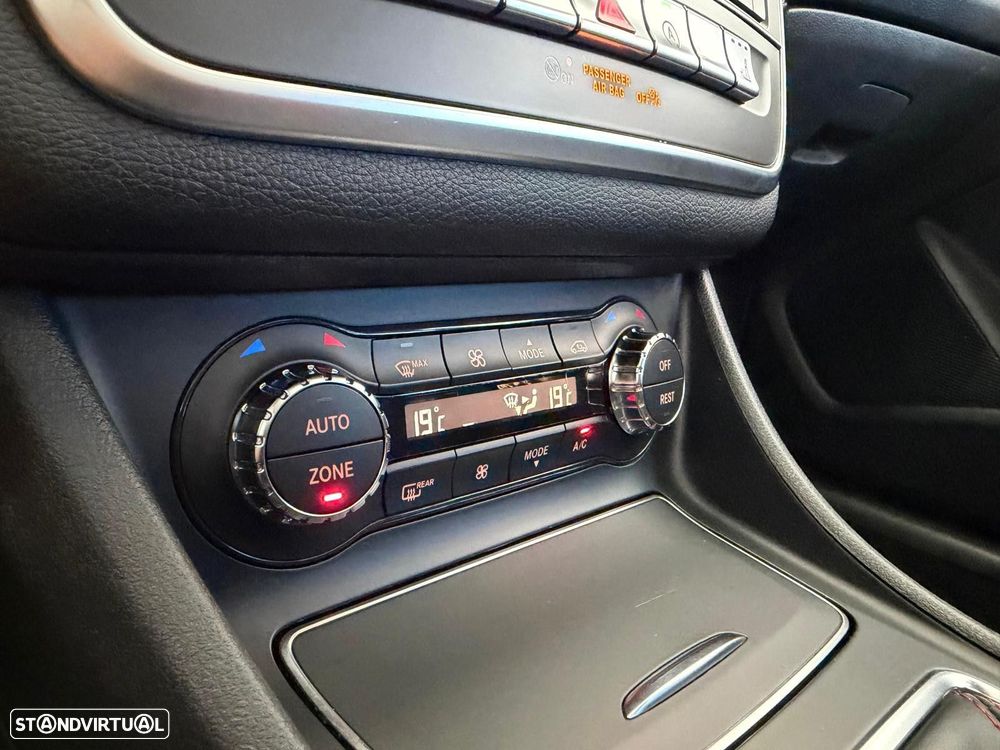 Mercedes-Benz CLA 200 - 16