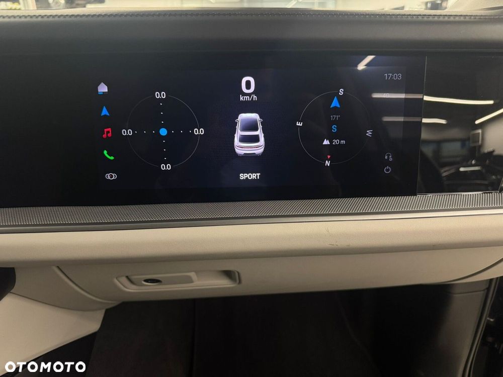 Porsche Cayenne - 32