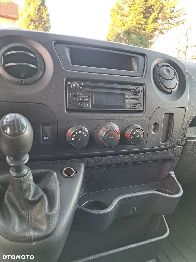 Renault Master - 11
