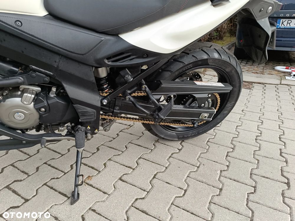 Suzuki DL - 8