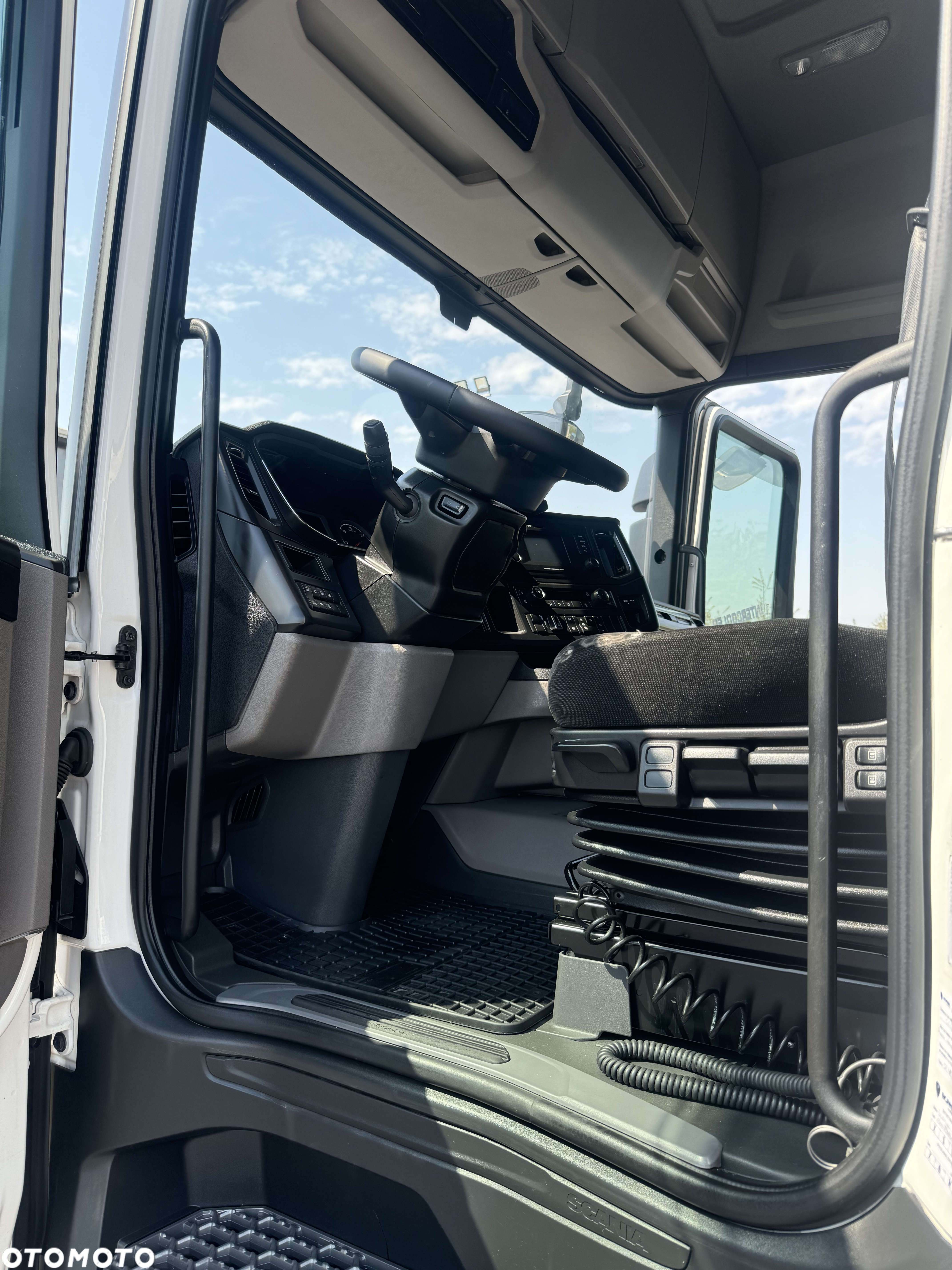 Scania R450 / Automat / Retarder / 2 Zbiorniki / Koła 315/70 / Lodówka / Stan BDB / z Francji - 21