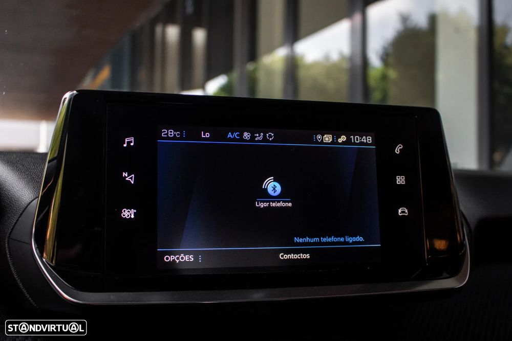 Peugeot 2008 1.5 BlueHDi Allure EAT8 - 35