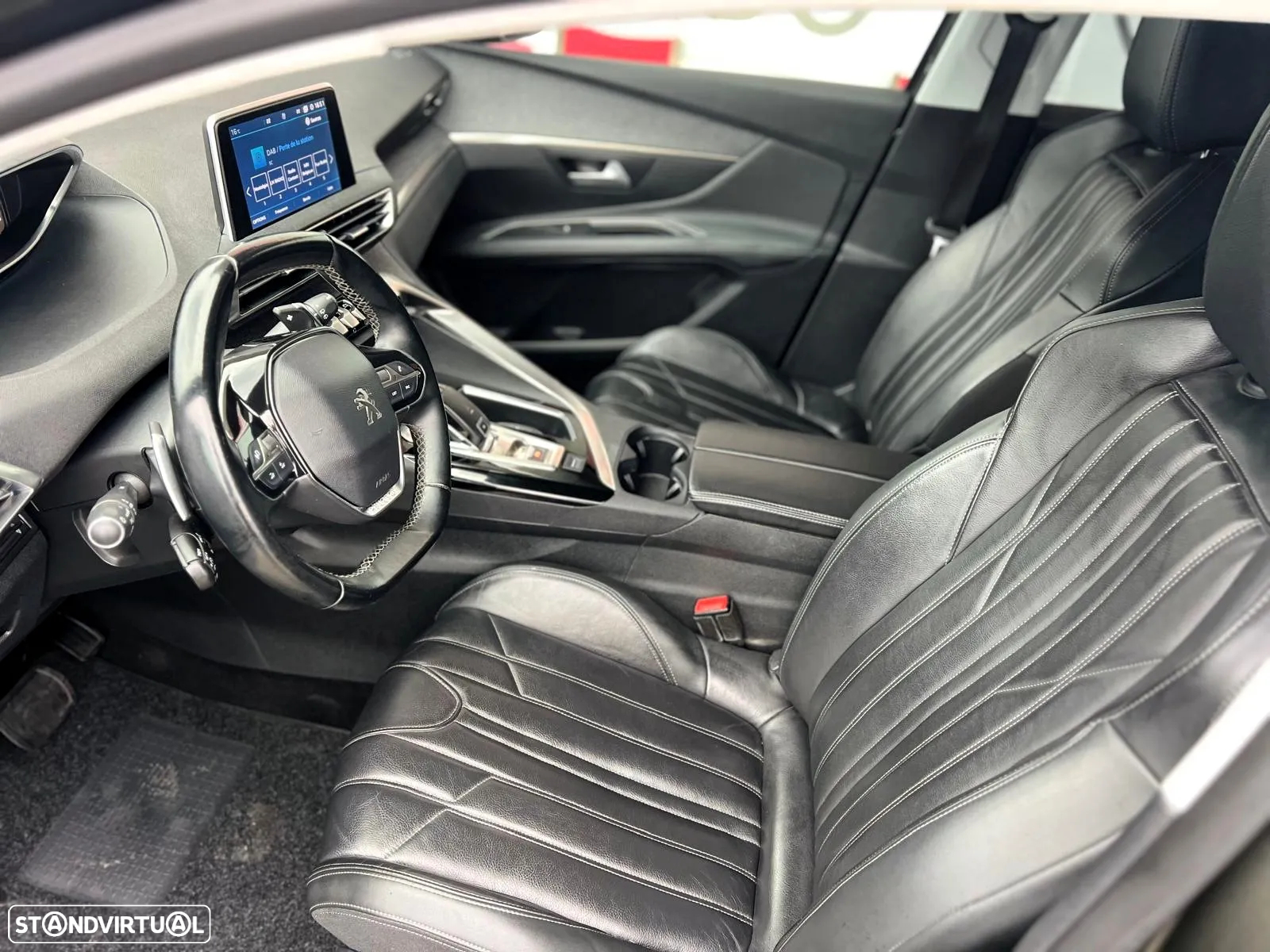 Peugeot 3008 1.2 PureTech Allure EAT8 - 16