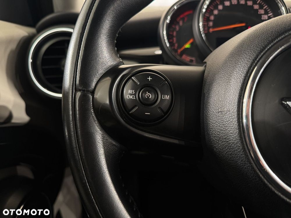 MINI Cooper - 17