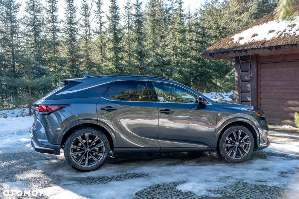 Lexus RX 350h F Sport Design - 8