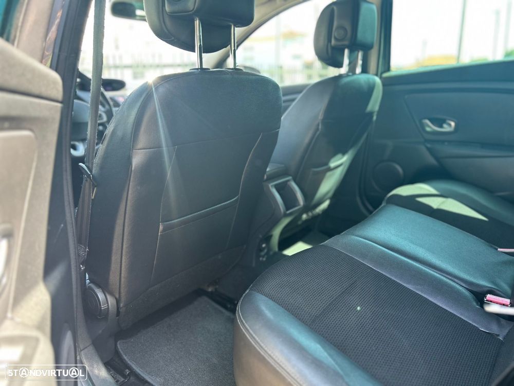 Renault Mégane Sport Tourer 1.5 dCi Dynamique - 18