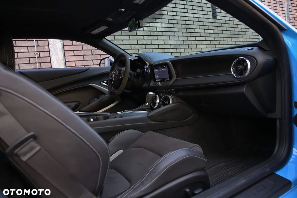 Chevrolet Camaro - 29