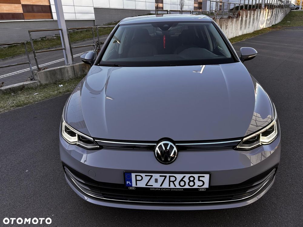 Volkswagen Golf - 2