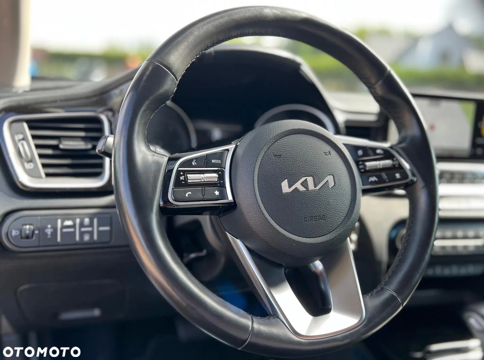 Kia XCeed 1.6 CRDi DCT7 LAUNCH EDITION - 14