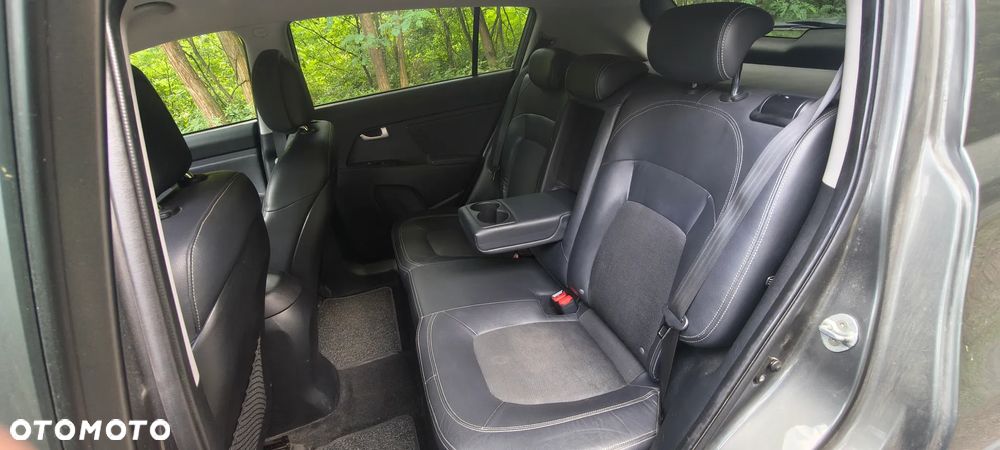Kia Sportage - 14