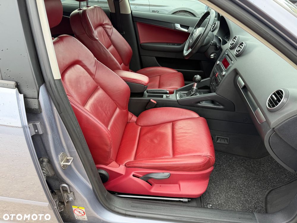 Audi A3 Sportback 1.6 S line Sportpaket plus - 31