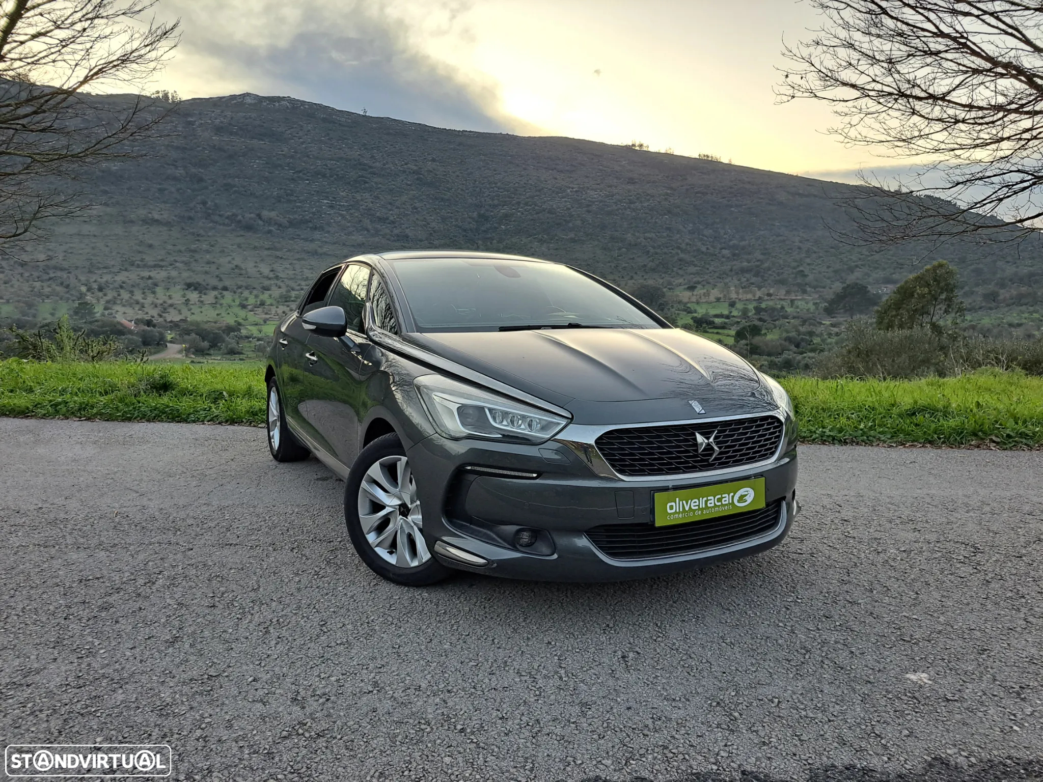 DS DS5 ver-1-6-bluehdi-so-chic - 7