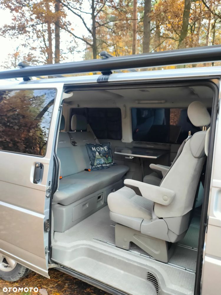 Volkswagen Multivan TDI - 11