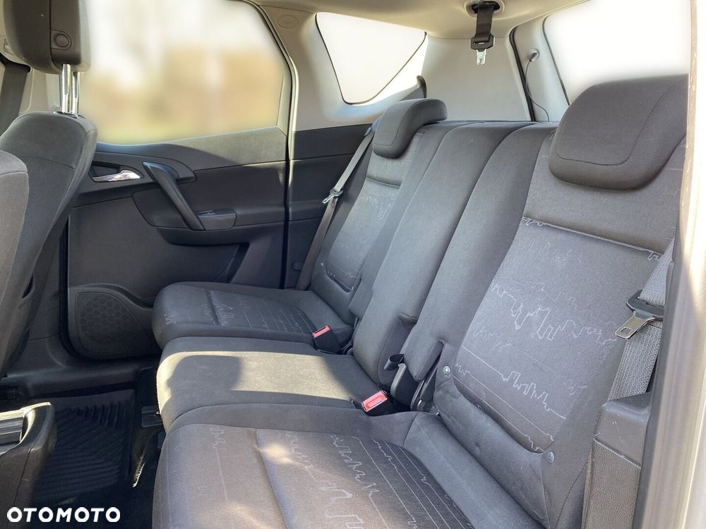 Opel Meriva 1.4 T Essentia S&S - 16