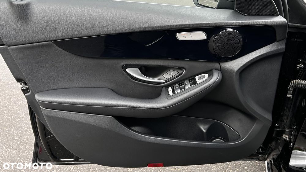 Mercedes-Benz Klasa C 180 9G-TRONIC - 10