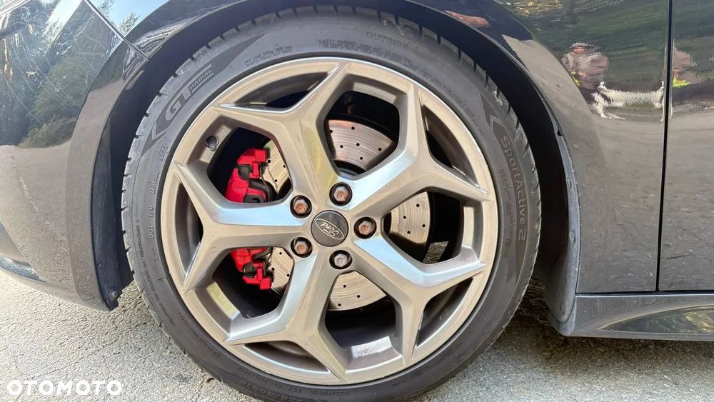 Ford Focus ST - 20