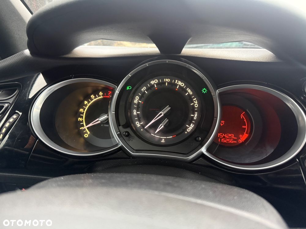 Citroën DS3 VTi 120 So Paris - 14