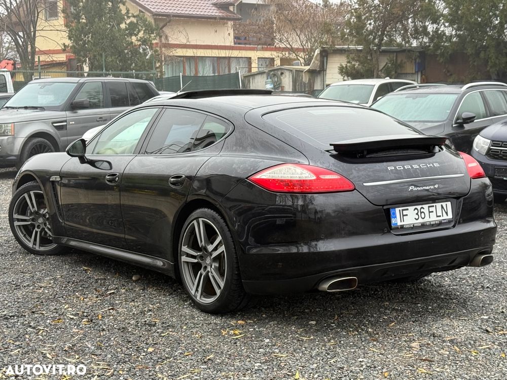 Porsche Panamera - 9