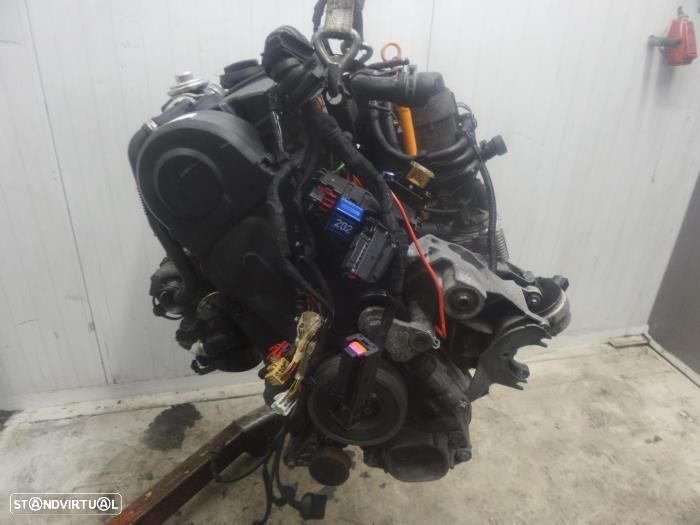 Motor Volkswagen 1.9tdi 130cv AWX - 3