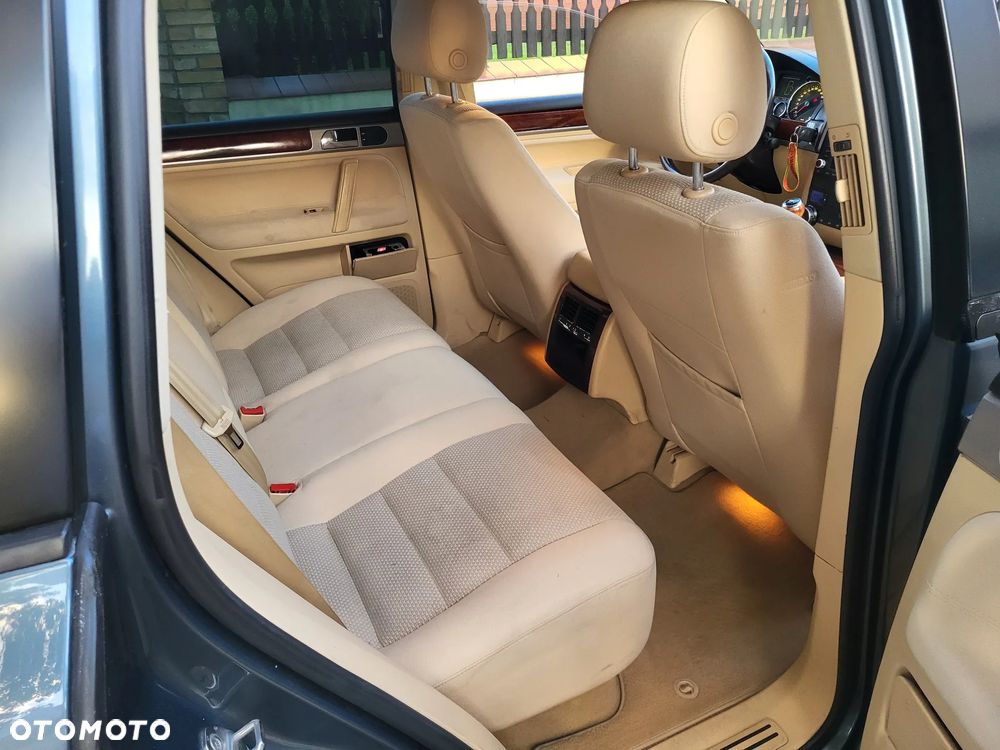 Volkswagen Touareg - 20