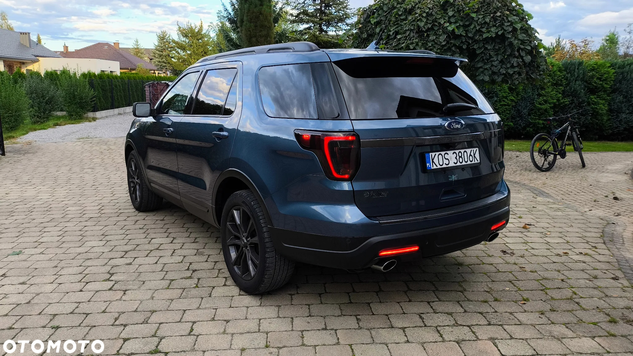 Ford Explorer - 6