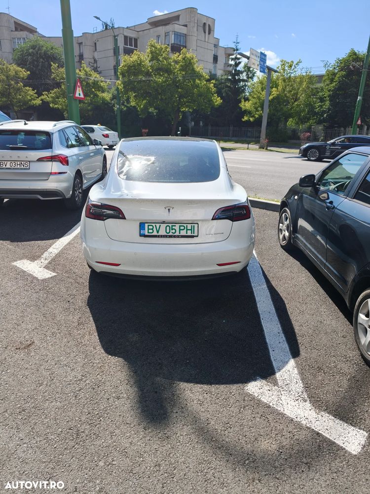 Tesla Model 3 Premium Langstreckenbatterie AWD Dual Motor - 2