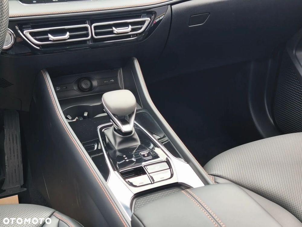 MG HS 1.5T PHEV Exclusive - 14