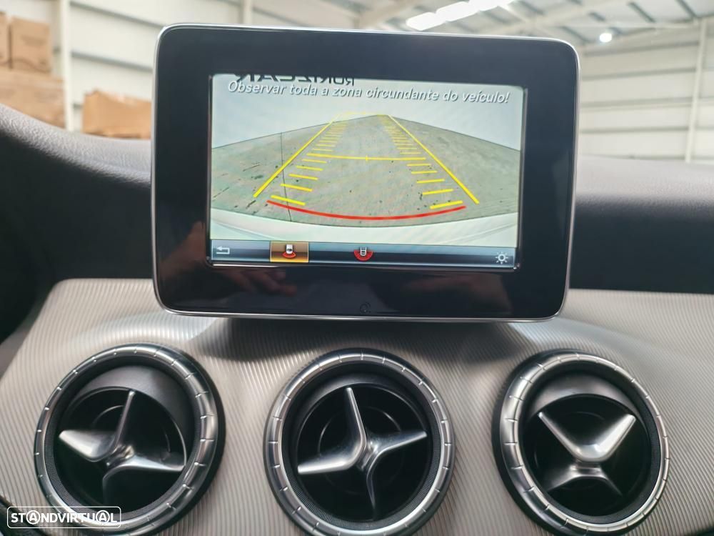 Mercedes-Benz CLA 200 d Shooting Brake AMG Line Aut. - 21