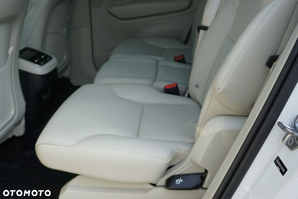 Volvo XC 90 - 14