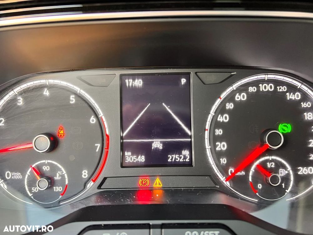 Volkswagen T-Cross - 12