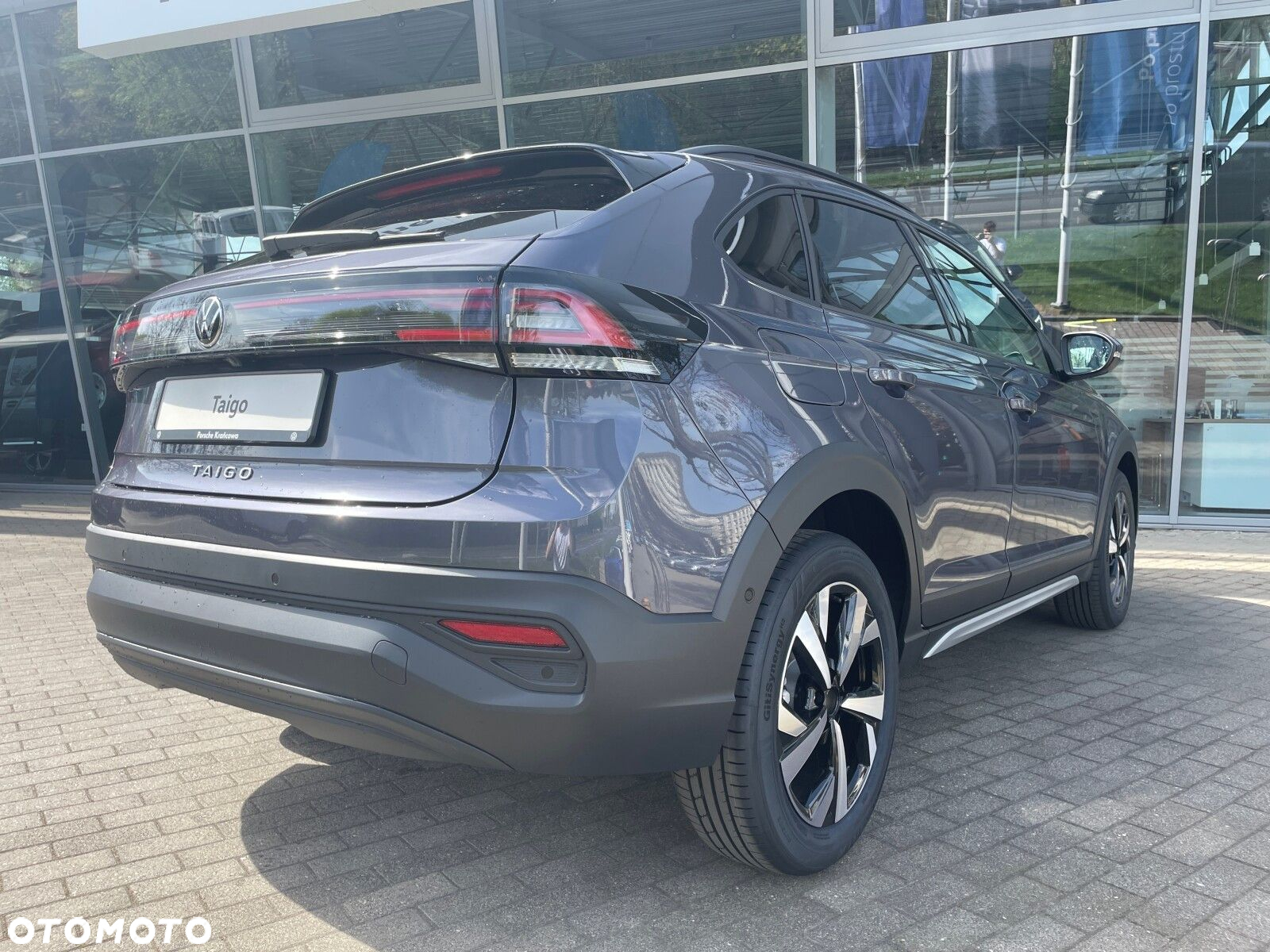 Volkswagen Taigo 1.0 TSI Life Plus DSG - 8