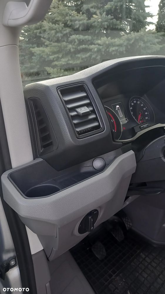 Volkswagen CRAFTER - 21