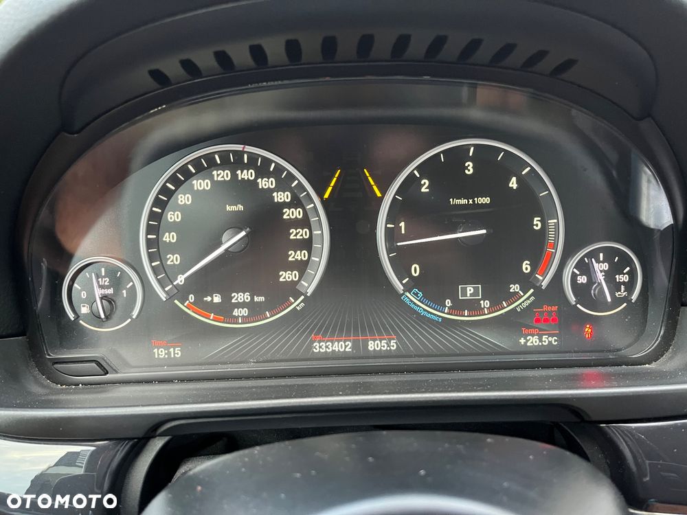 BMW Seria 5 530d xDrive Modern Line - 14