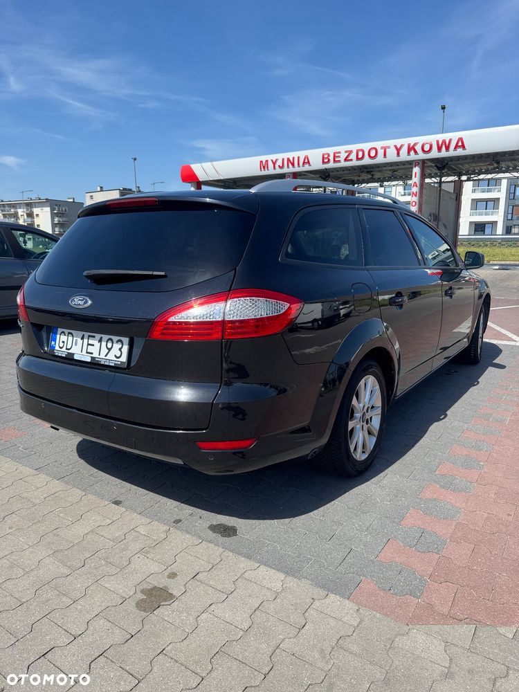 Ford Mondeo 2.0 Ghia X100 / X - 4