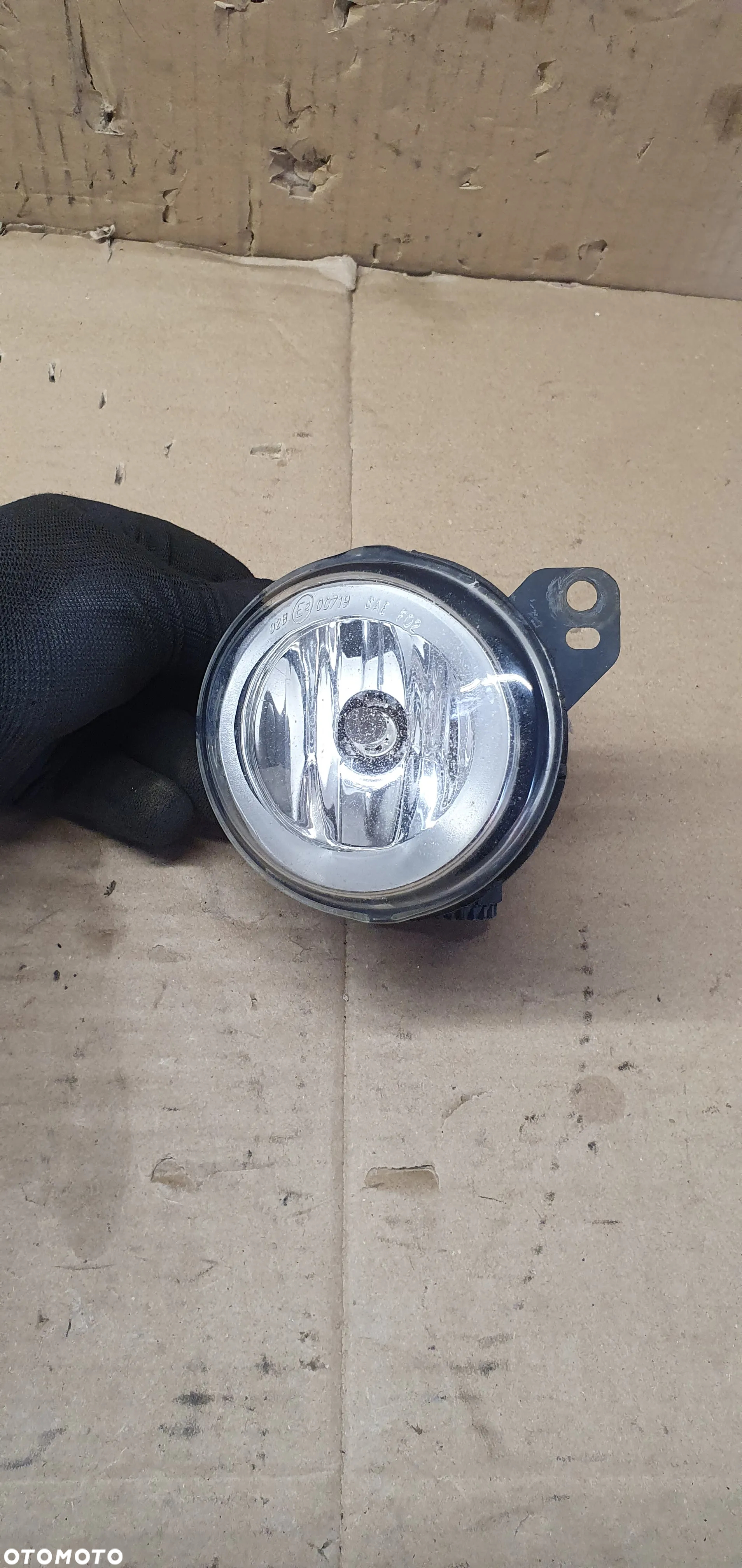 Halogen prawy przód przedni VW Phaeton 3D0941700C - 2