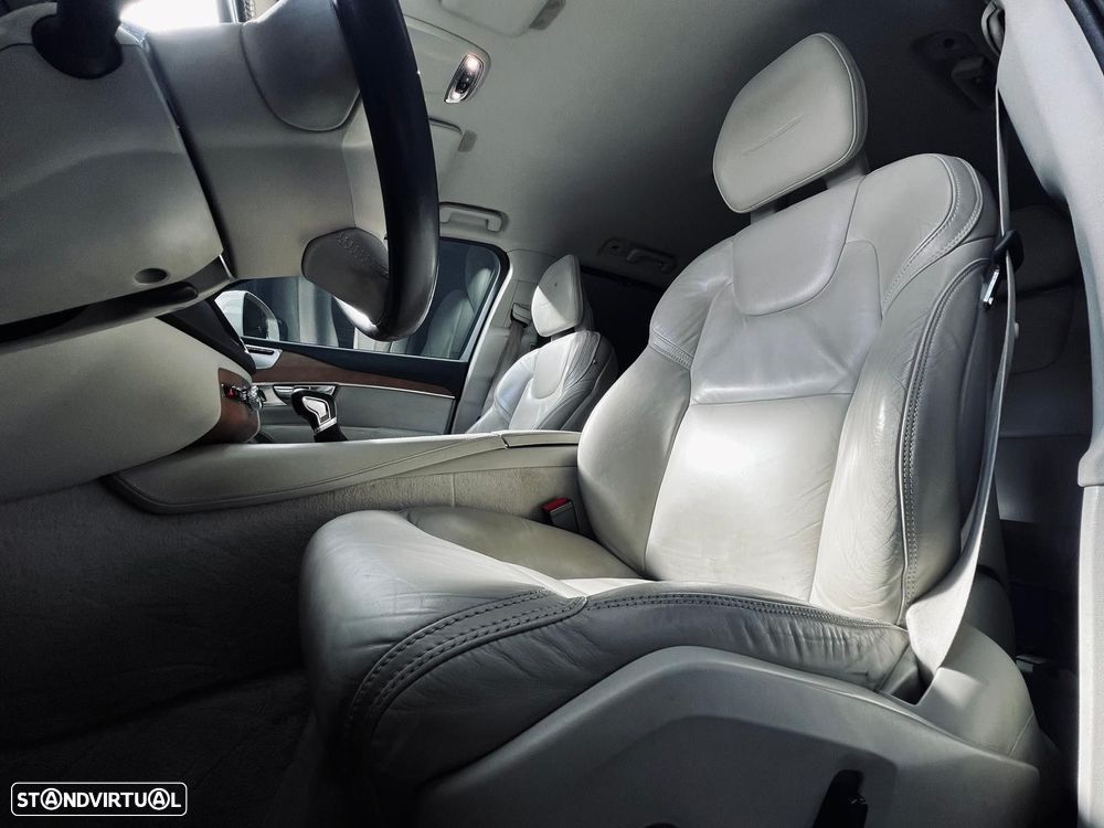 Volvo XC 90 2.0 D4 Inscription - 42