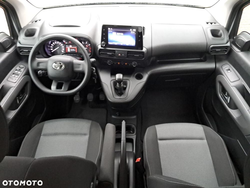Toyota Proace City Verso 1.5 D-4D Business - 13